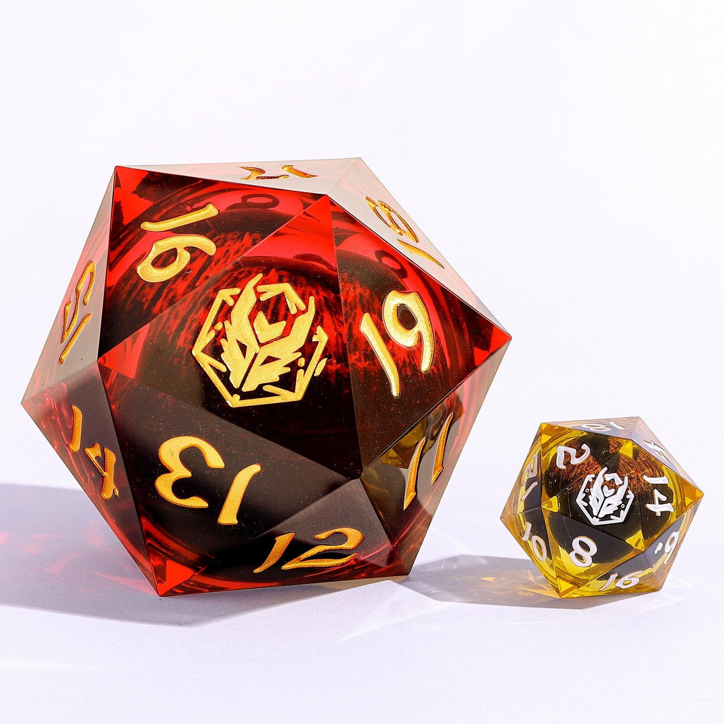 Sharp Edge Liquid Core 55mm Chonk D20-Blood Eye w/LED Light