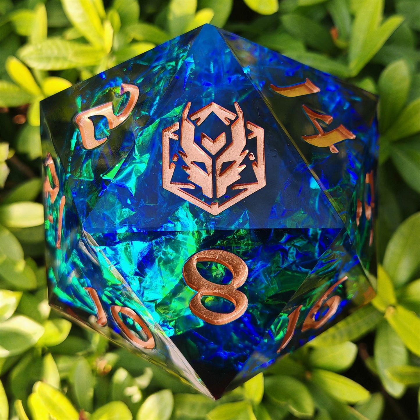 Captured Magic 100mm Chonk D20 - Red & Blue